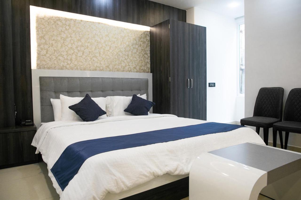 Crescent International Kohima Екстер'єр фото